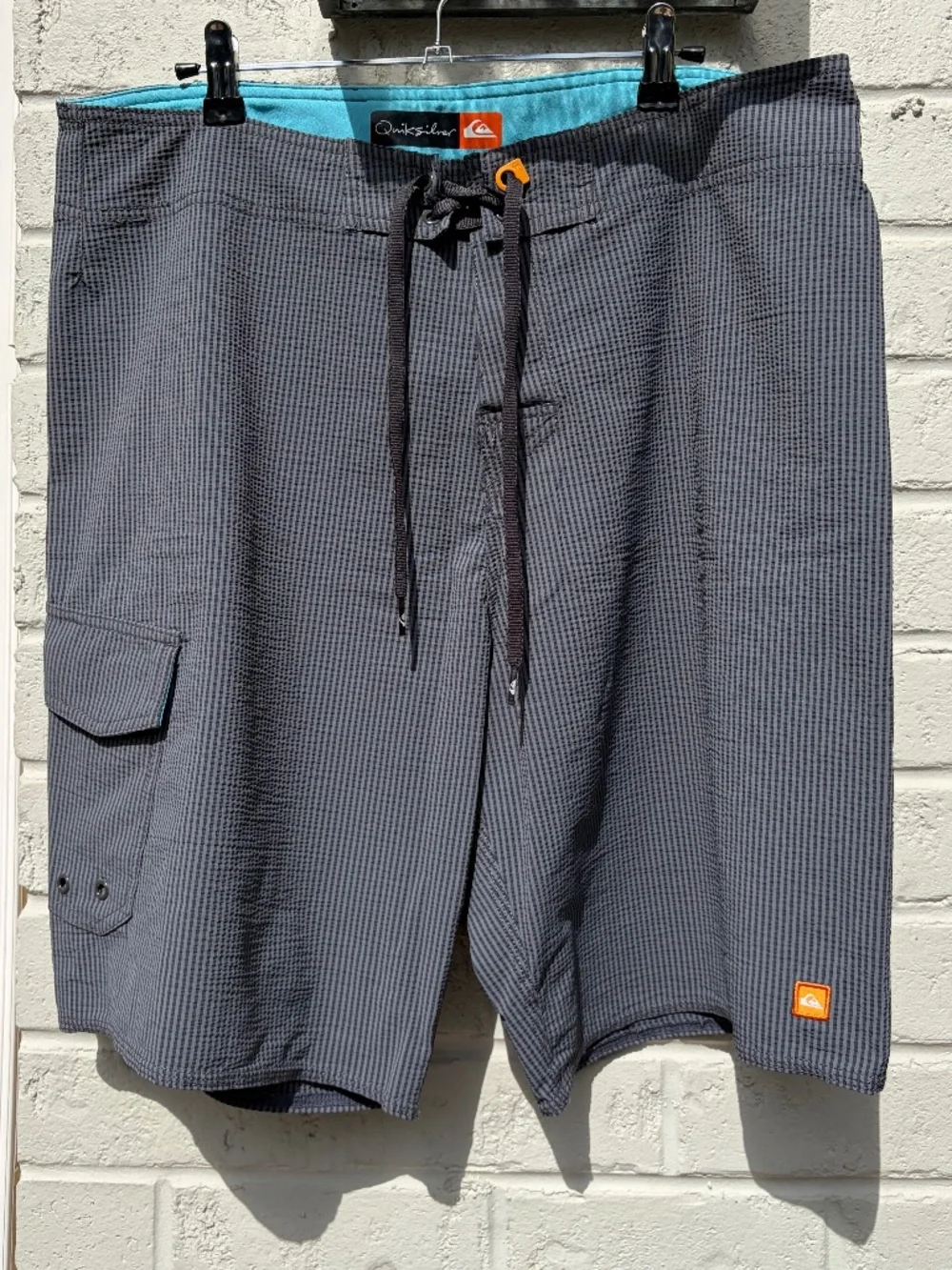 Quiksilver men Board Shorts seersucker 34 gray blue